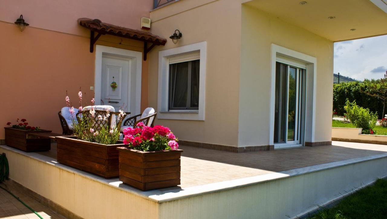 Brina'S Luxury Apartments Ájoi Apósztoli Kültér fotó